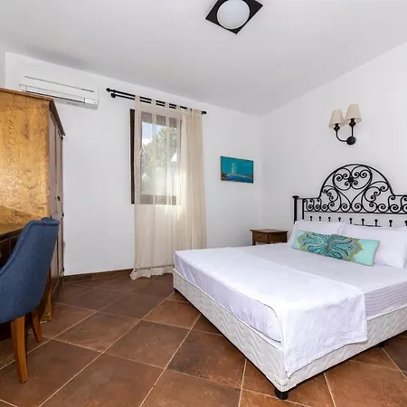 Casa Caria Boutique מלון