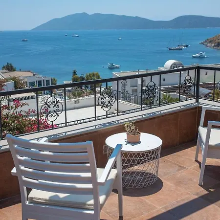 Casa Caria Boutique מלון 3*